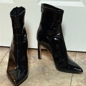 Jessica Simpson Shiny Black Patent High Heeled Back Zip Ankle Boots